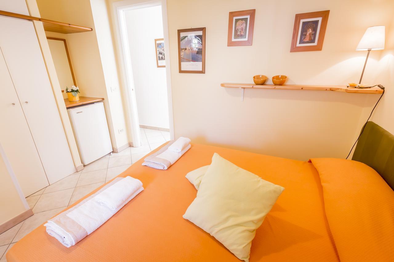 Mandarinoarancio Bed & Breakfast Alezio Eksteriør bilde