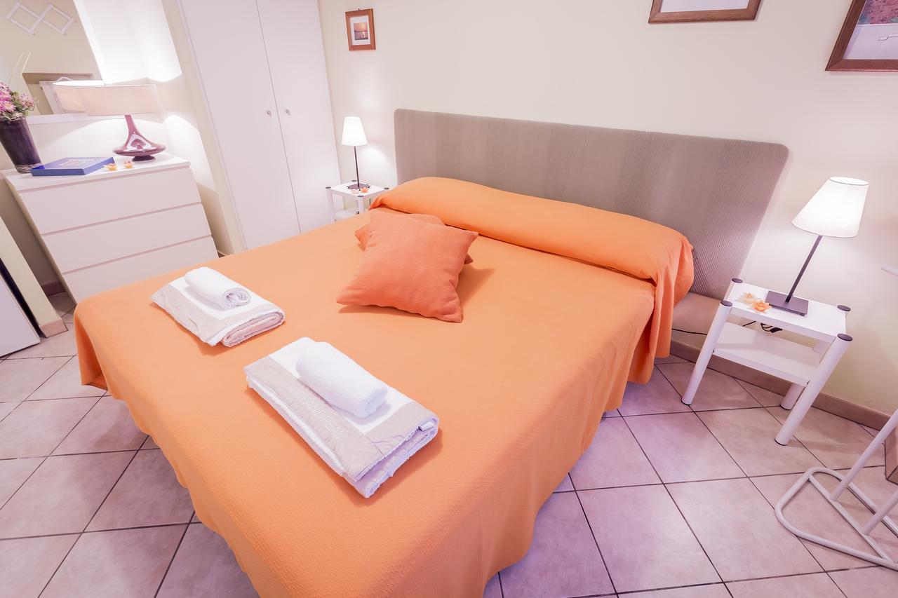 Mandarinoarancio Bed & Breakfast Alezio Eksteriør bilde